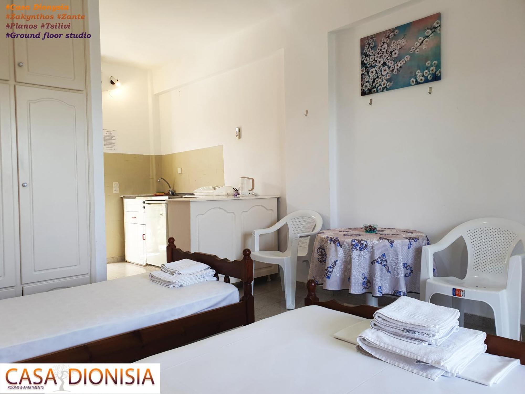 Aparthotel Casa Dyonisia Plános Exterior foto